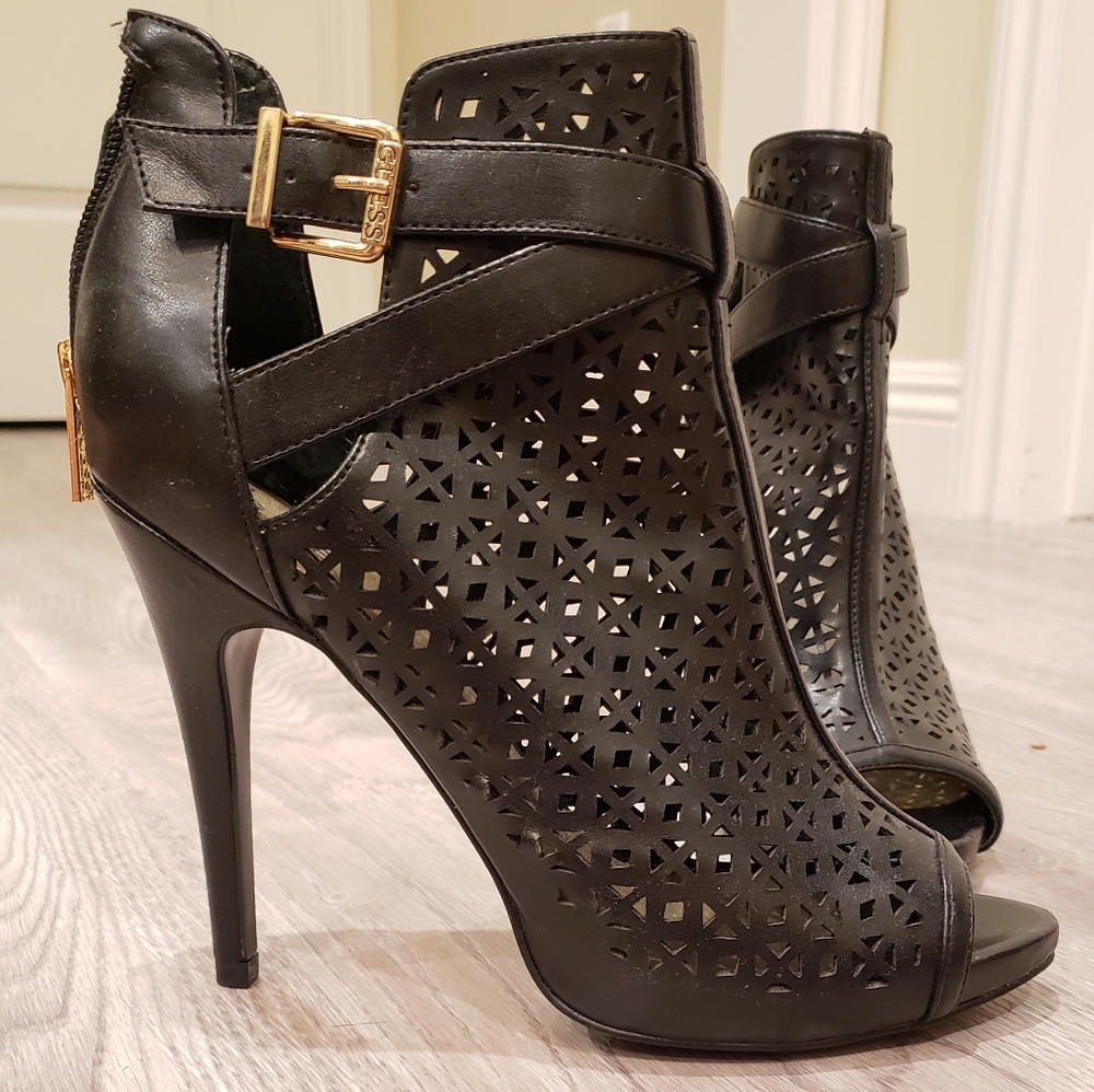 Guess Black High Heels - Size 9